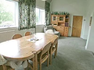 Semesterbostad The Waiting *